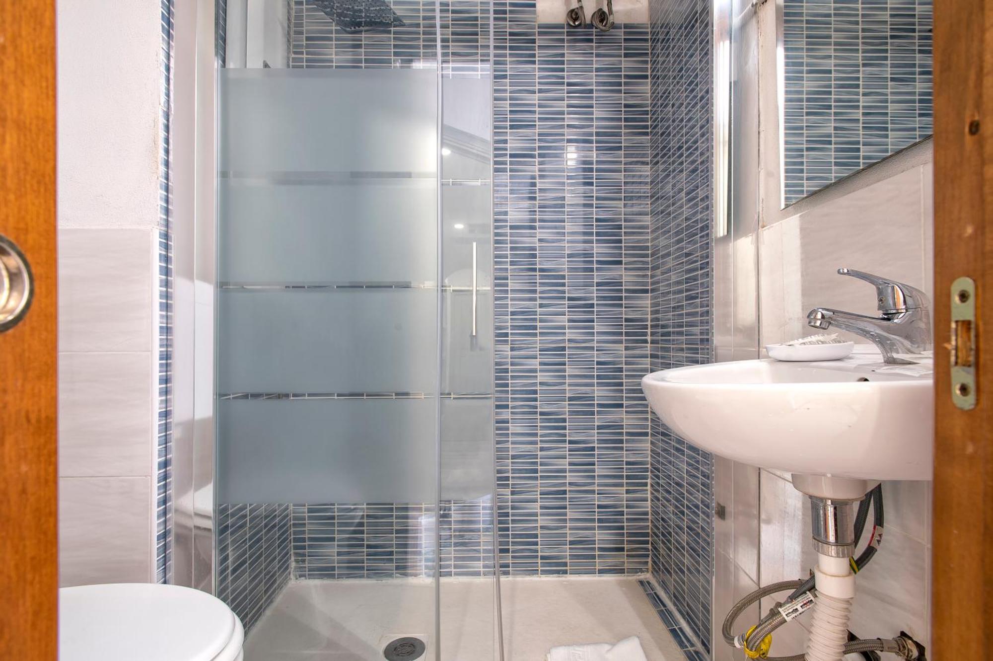 Oasis Guest House Алгеро Екстериор снимка