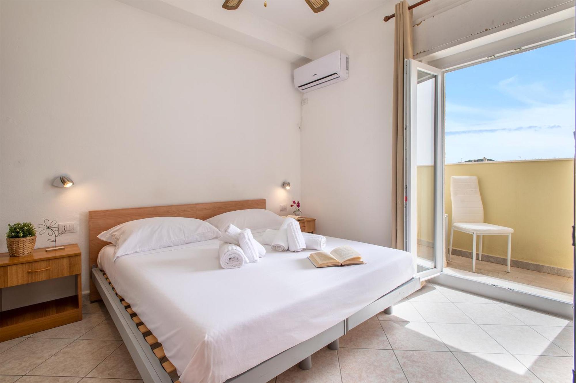 Oasis Guest House Алгеро Екстериор снимка