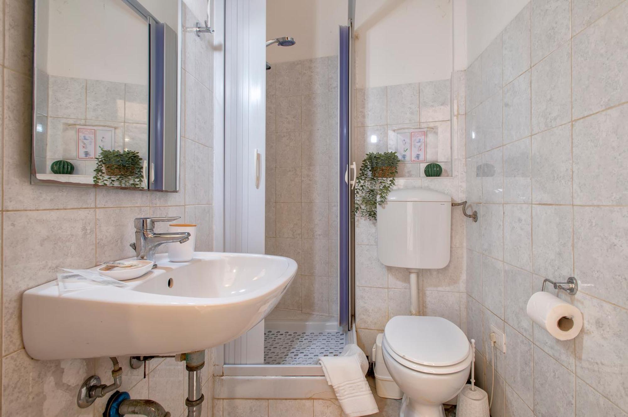 Oasis Guest House Алгеро Екстериор снимка